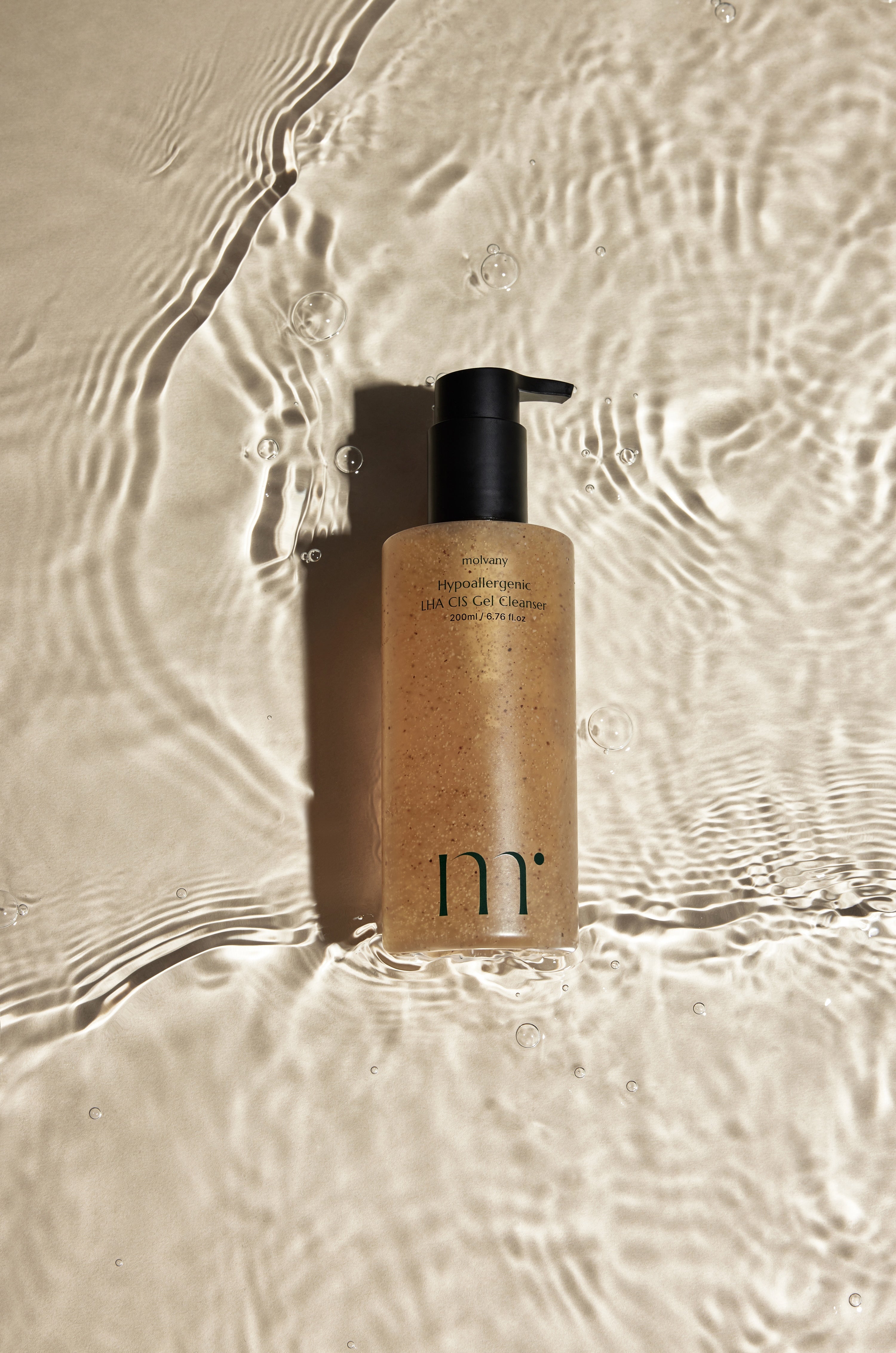 Molvany LHA Yulpi Gel Cleanser gentle foaming formula detail