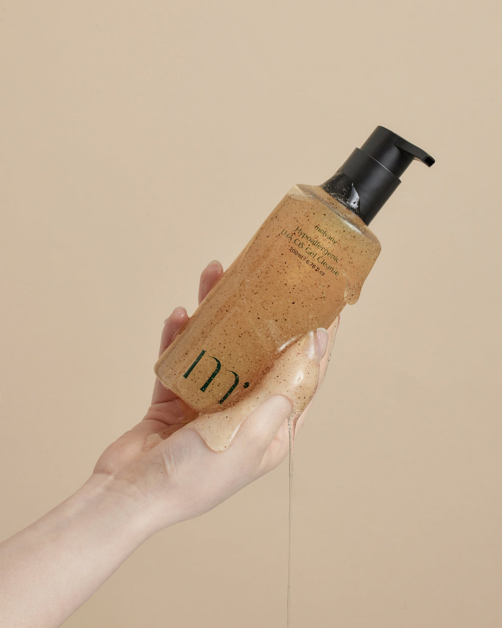 Molvany LHA Yulpi Gel Cleanser ingredients and benefits